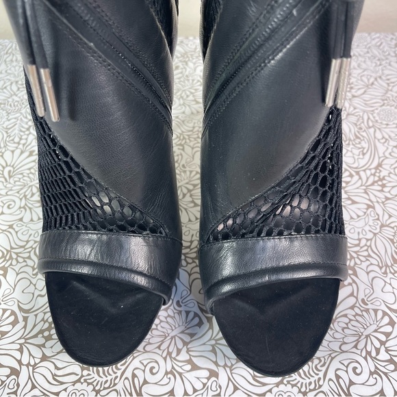 L.A.M.B. Platforms Stiletto Heels Net and leather materials - Picture 4 of 14